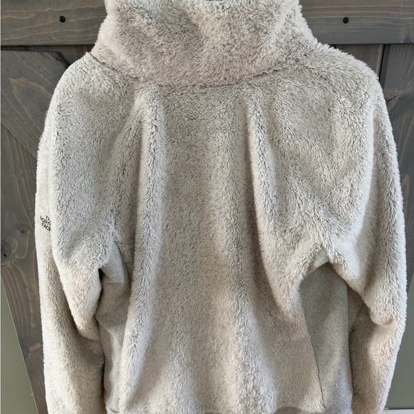 The North Face Women's Teddy Jacket in Soft Gray - Picture 2 of 6